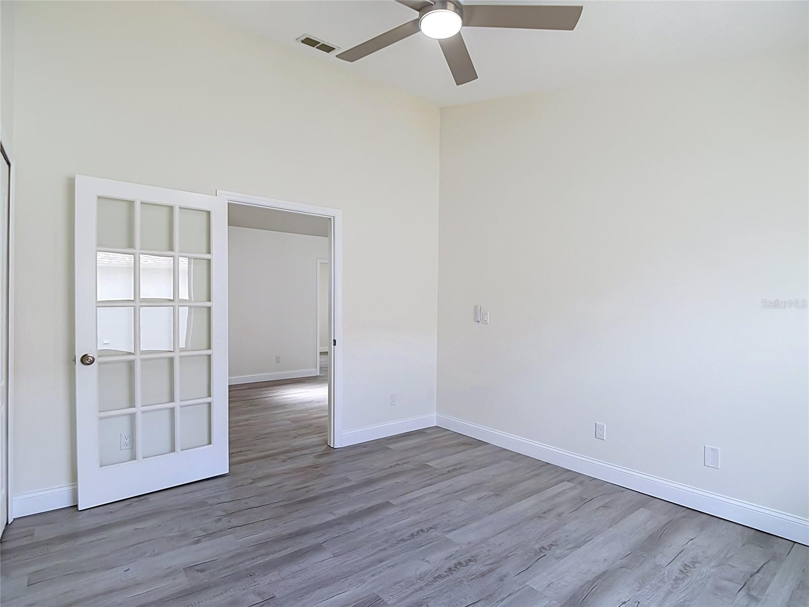 MEADOW OAKS - Residential