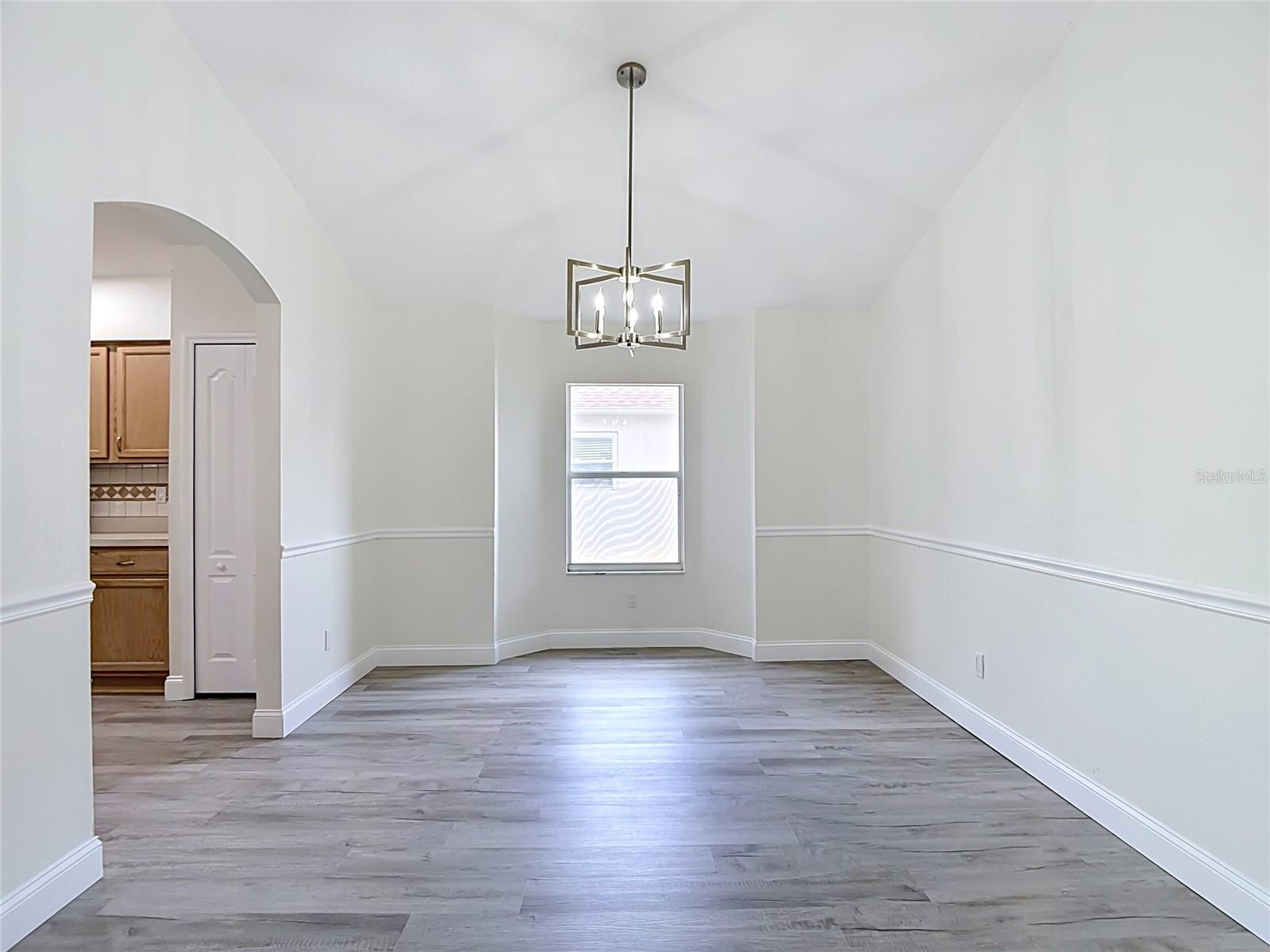 MEADOW OAKS - Residential