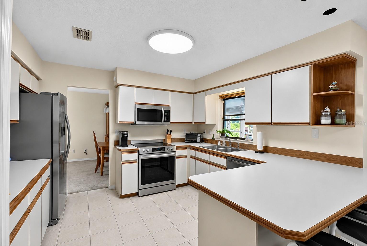GROVES PH A - Residential
