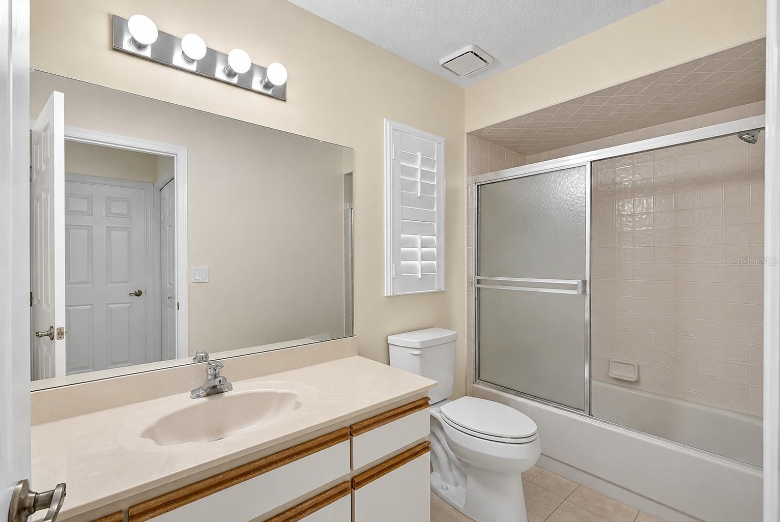 GROVES PH A - Residential