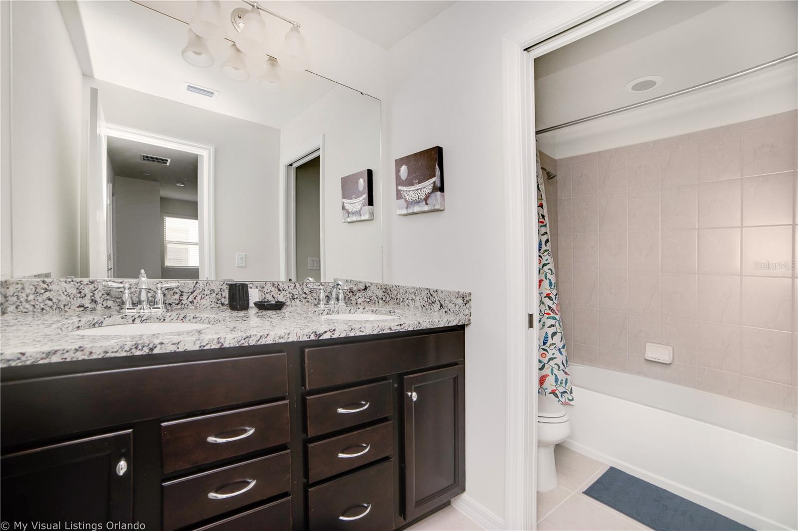 WINDSOR AT WESTSIDE PH 3 - Residential