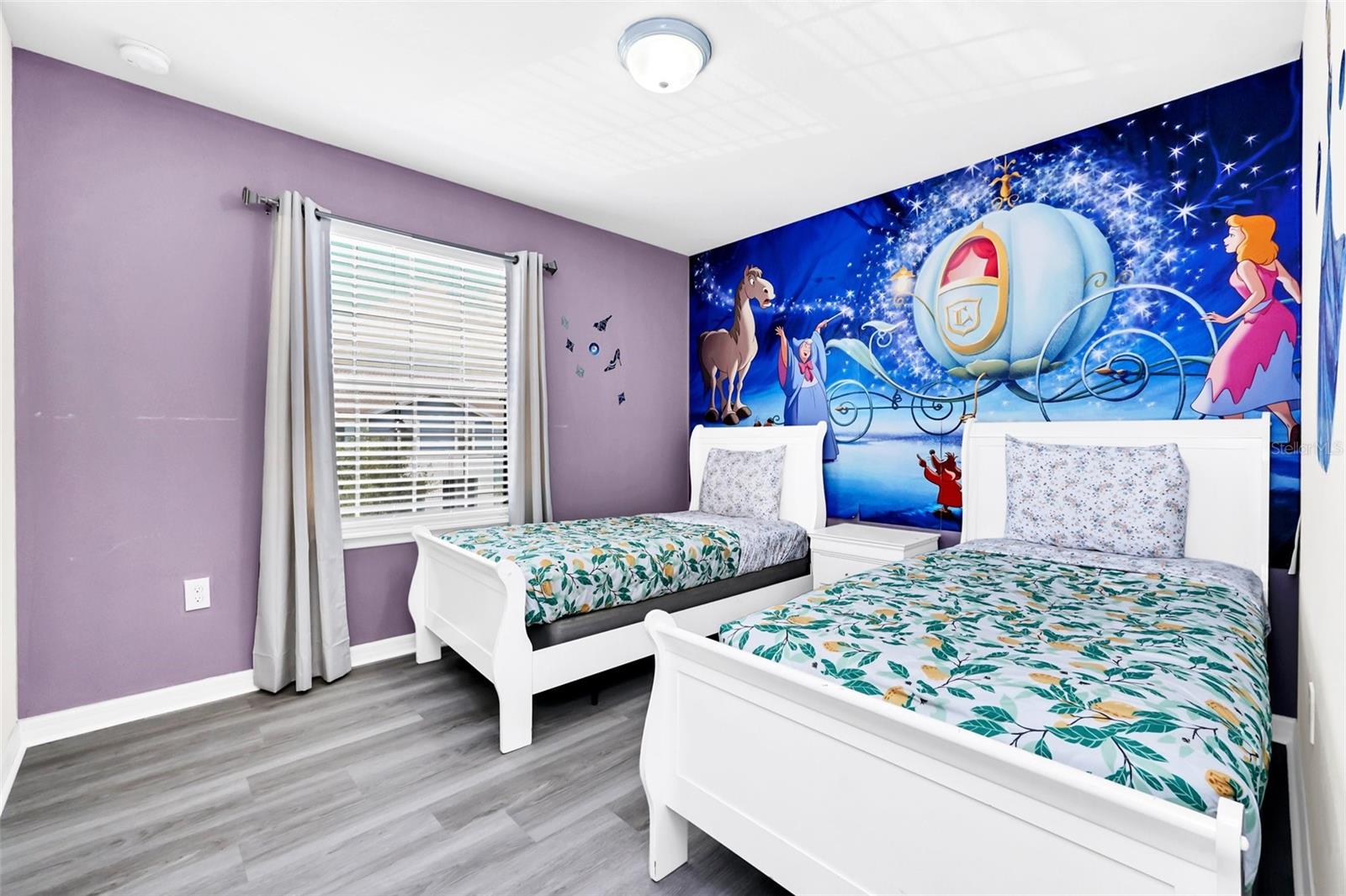 WINDSOR AT WESTSIDE PH 3 - Residential