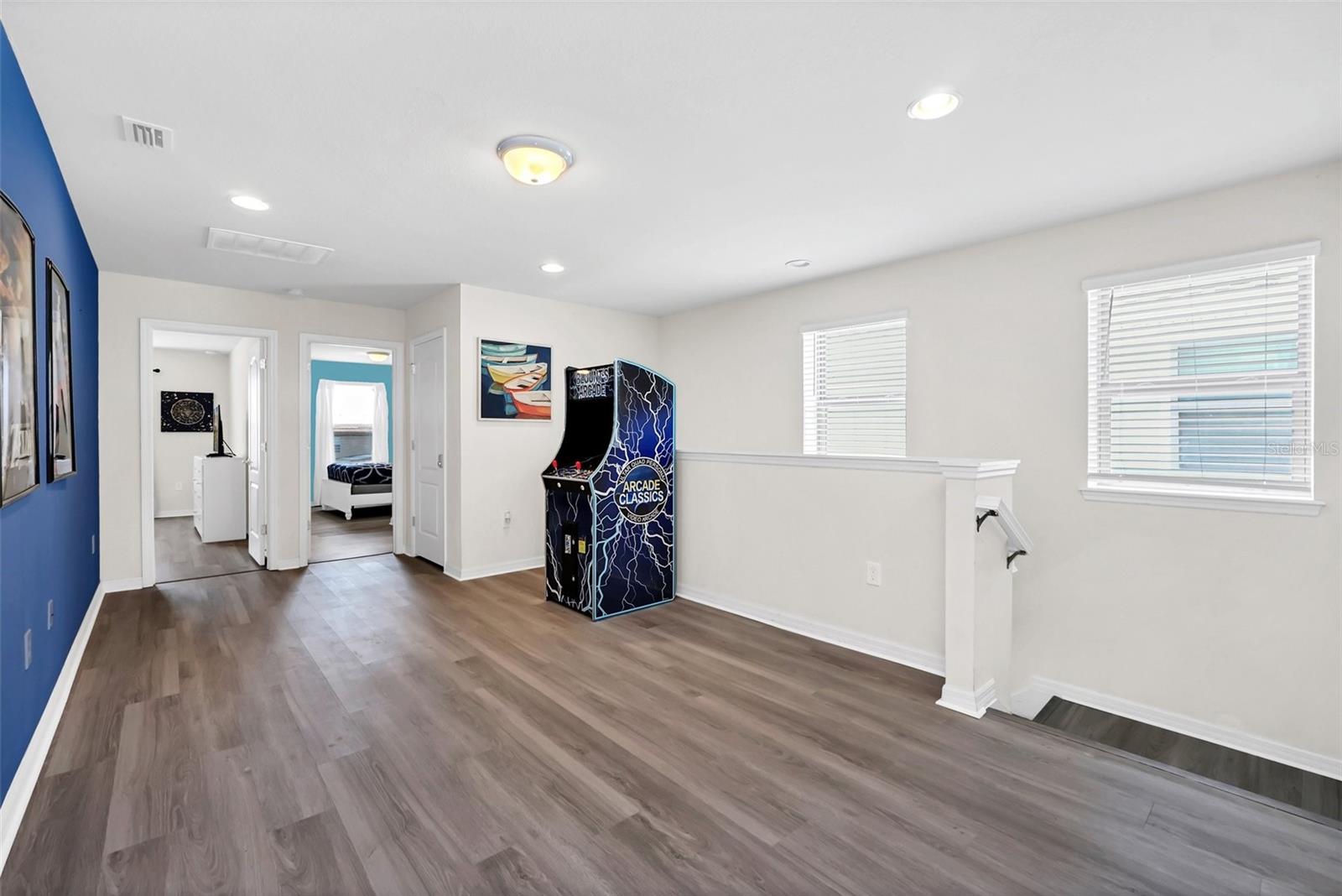 WINDSOR AT WESTSIDE PH 3 - Residential