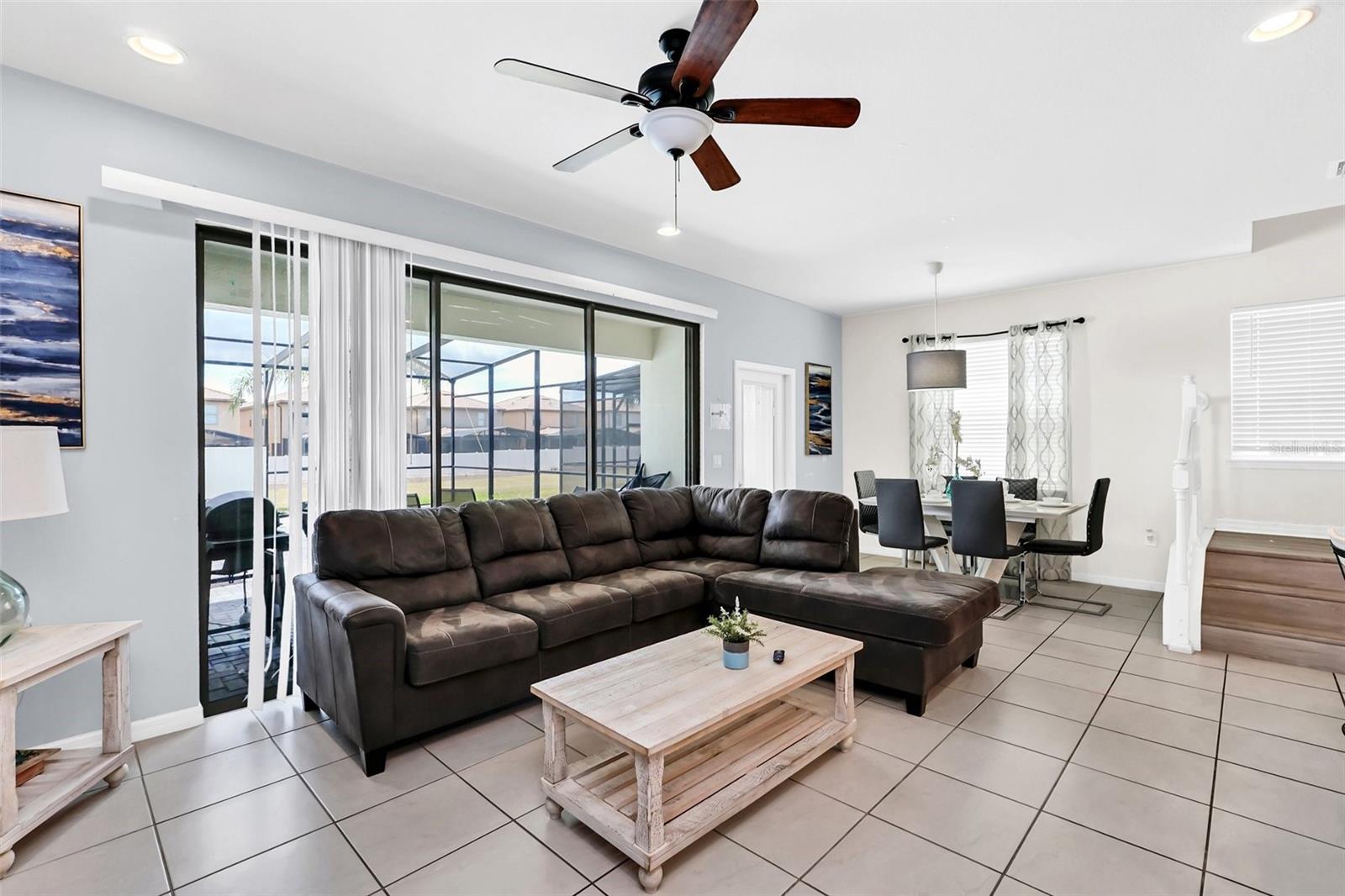 WINDSOR AT WESTSIDE PH 3 - Residential