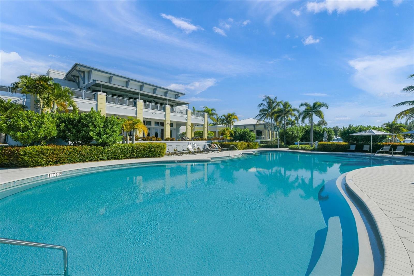 MANGROVE WALK II ON HARBOUR ISLE PH 11&1 - Residential