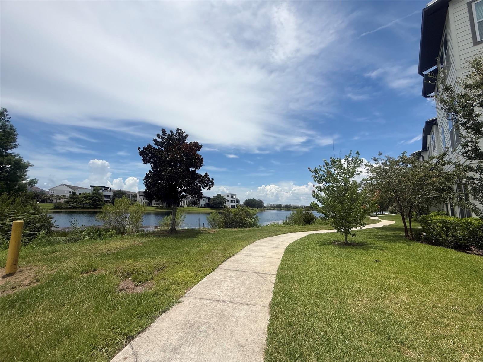 LAUREATE PARK NBRHD CENTER PH 3 - Residential Lease