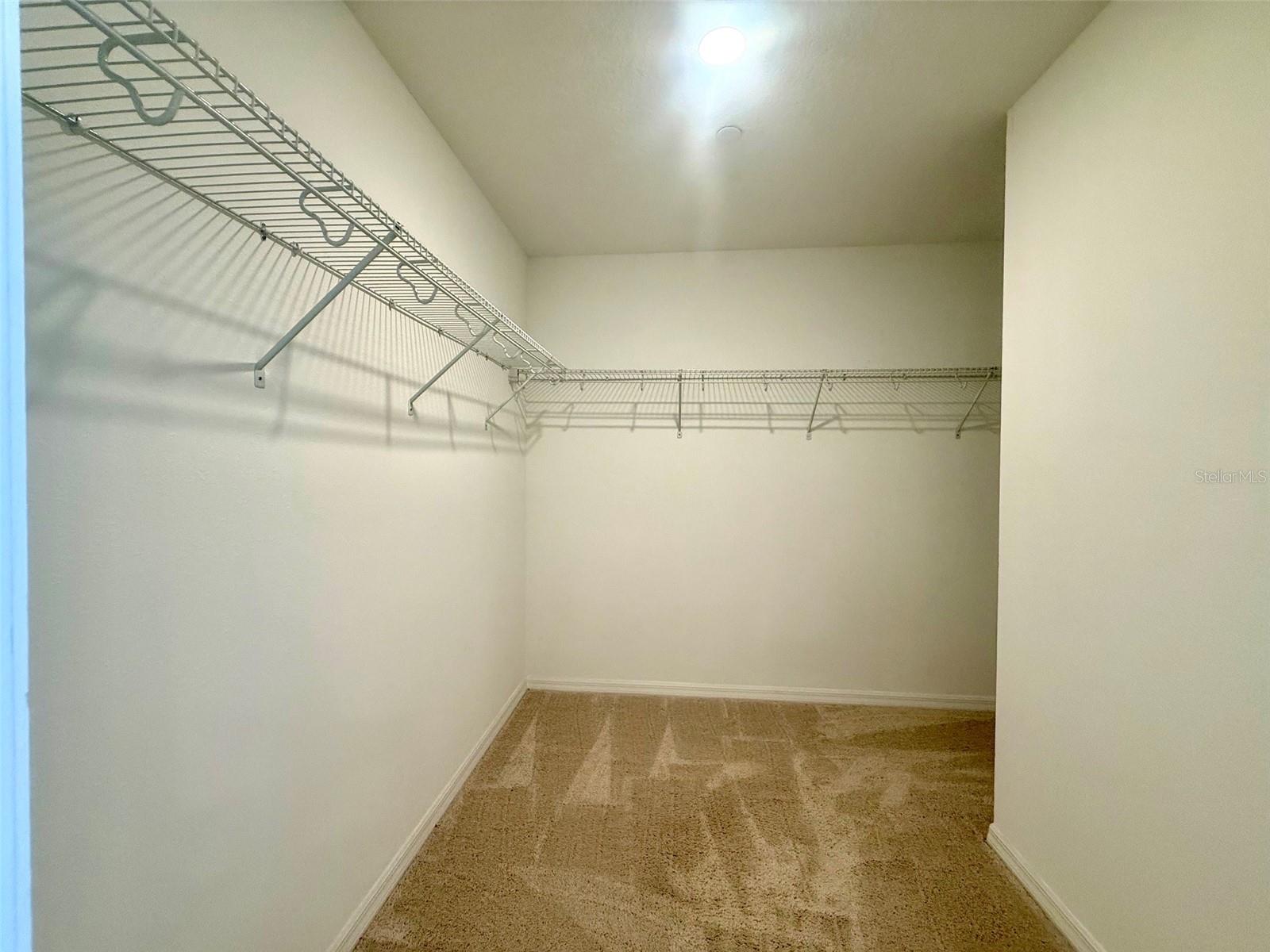 LAUREATE PARK NBRHD CENTER PH 3 - Residential Lease