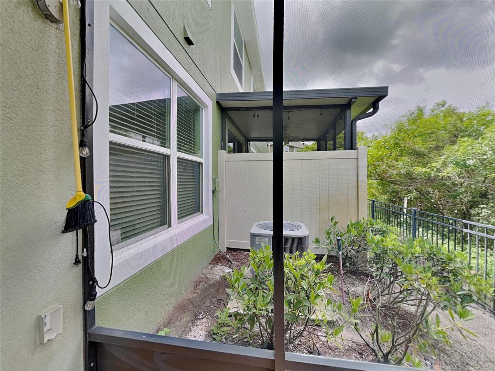 RESERVE AT LOCH LAKE - Residential Lease