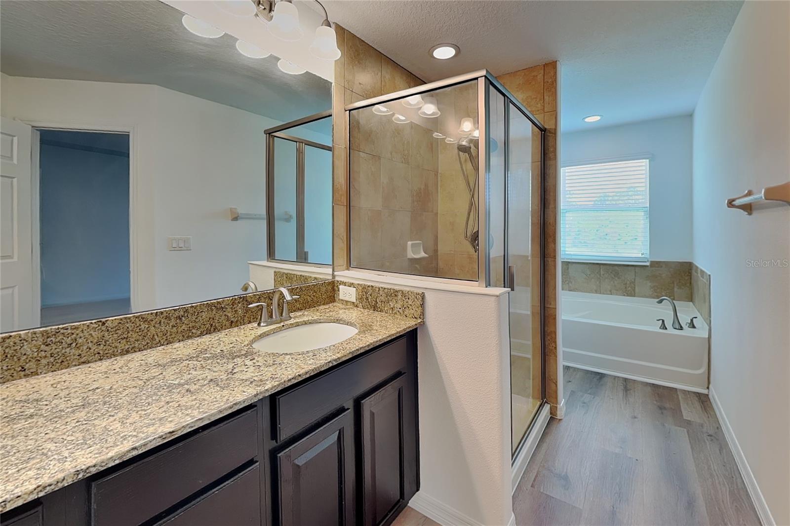 RESERVE AT LOCH LAKE - Residential Lease