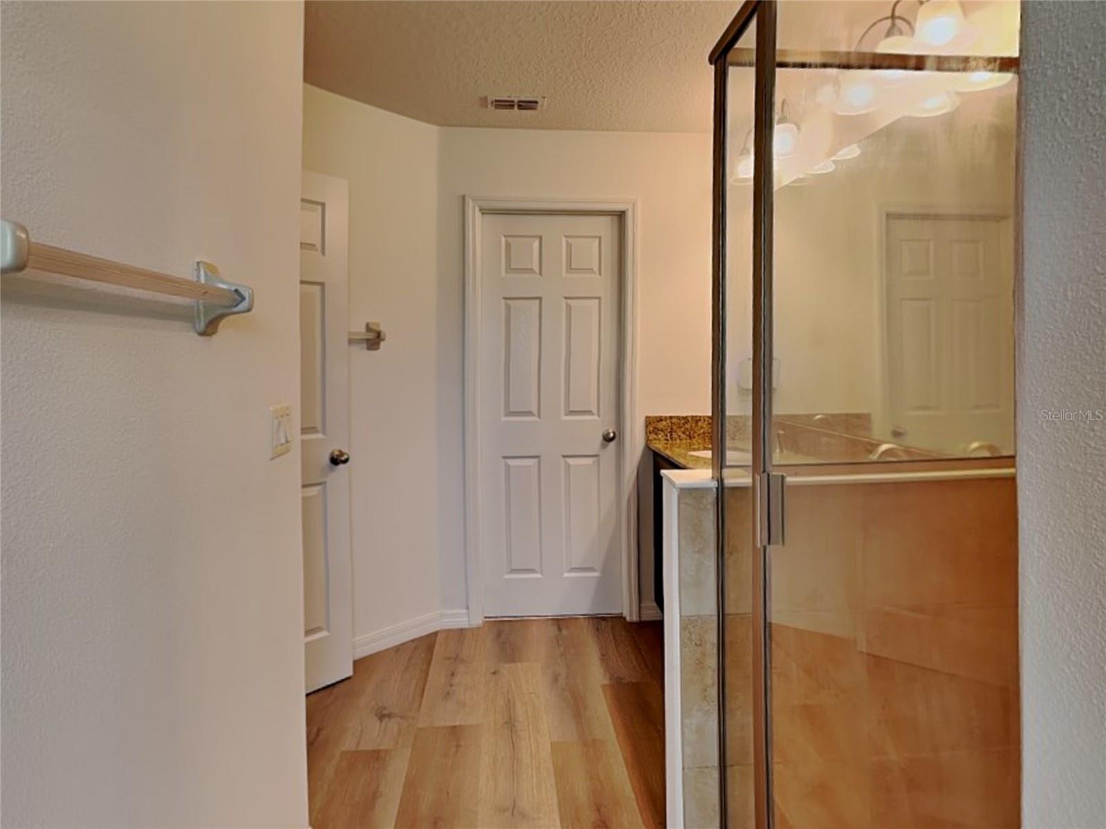 RESERVE AT LOCH LAKE - Residential Lease