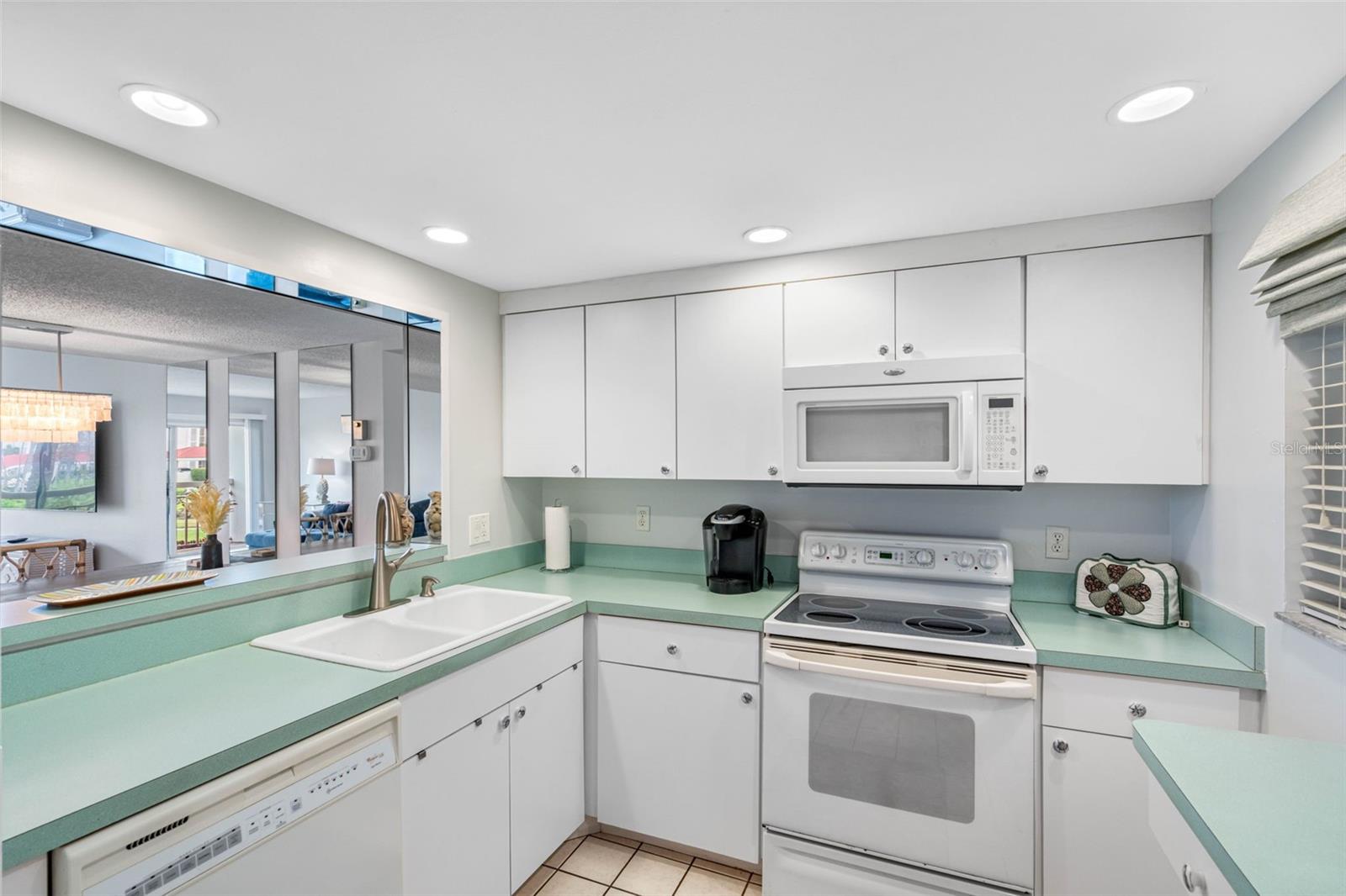 SANTA MARIA CONDO - Residential Lease