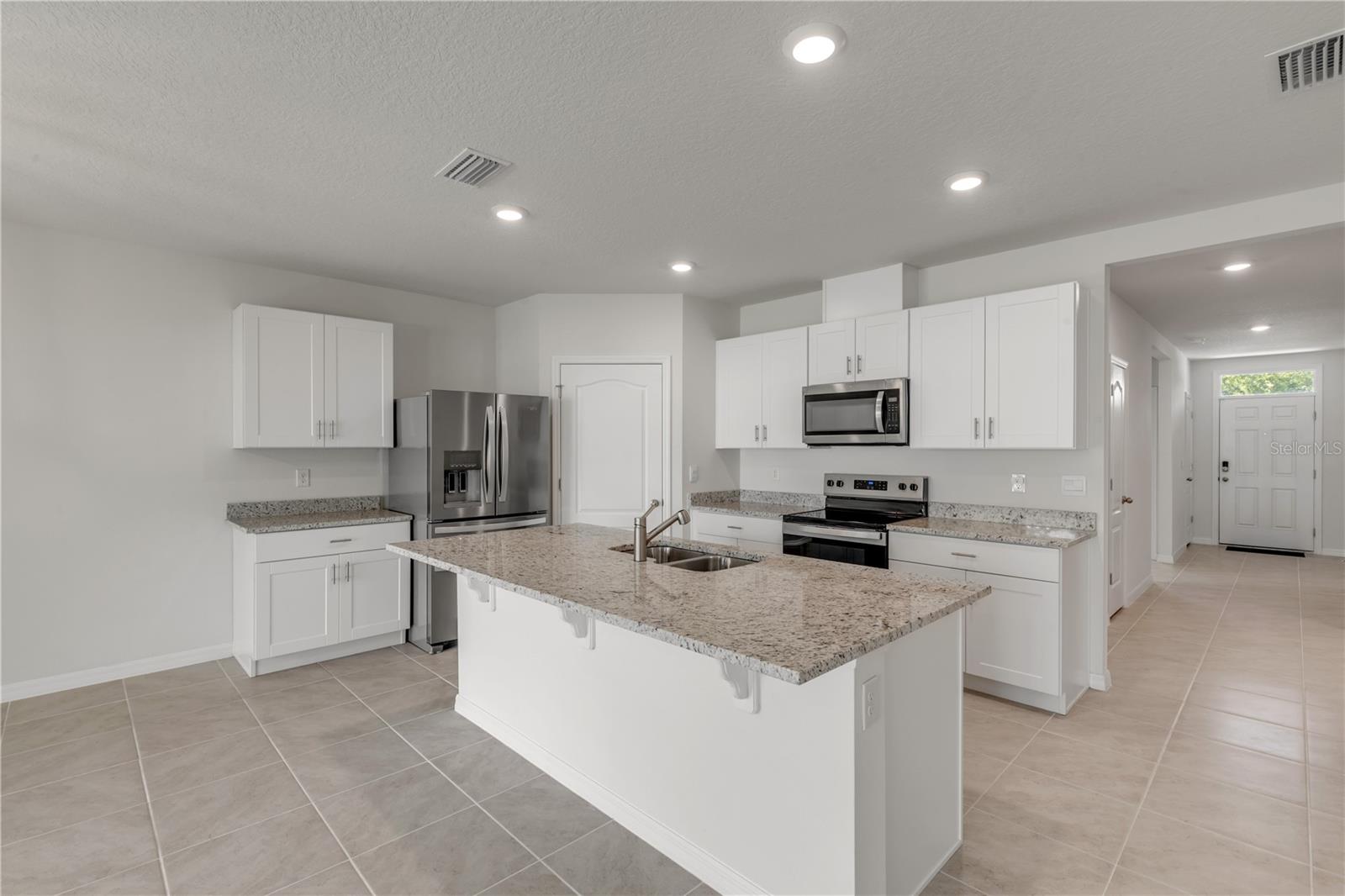 OAK LEAF PRESERVE PH 4 - Residential
