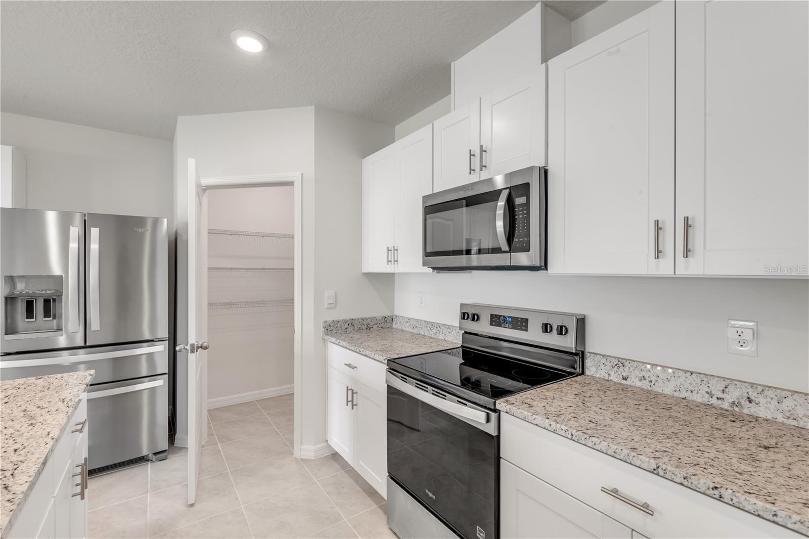 OAK LEAF PRESERVE PH 4 - Residential