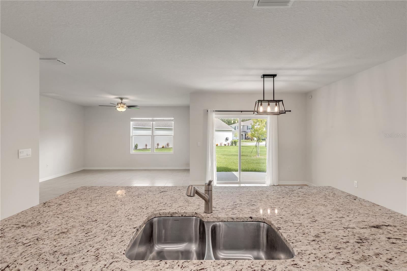 OAK LEAF PRESERVE PH 4 - Residential