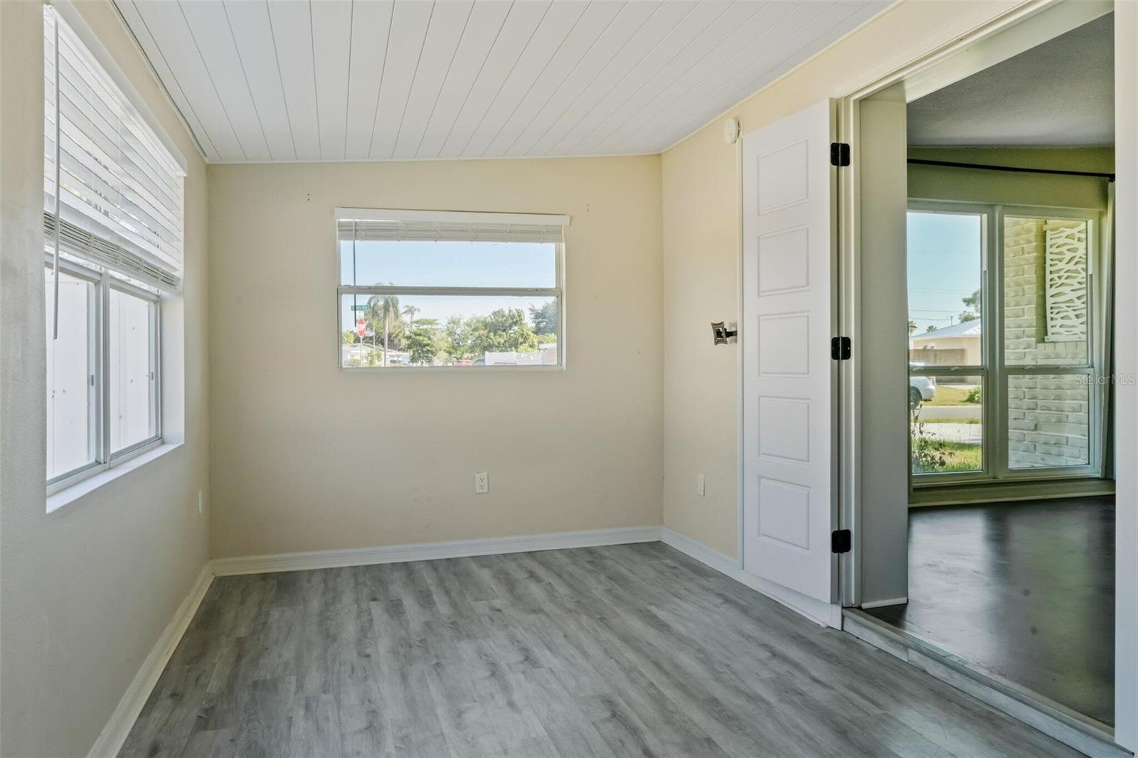 BAYSHORE GARDENS SEC 9B - Residential