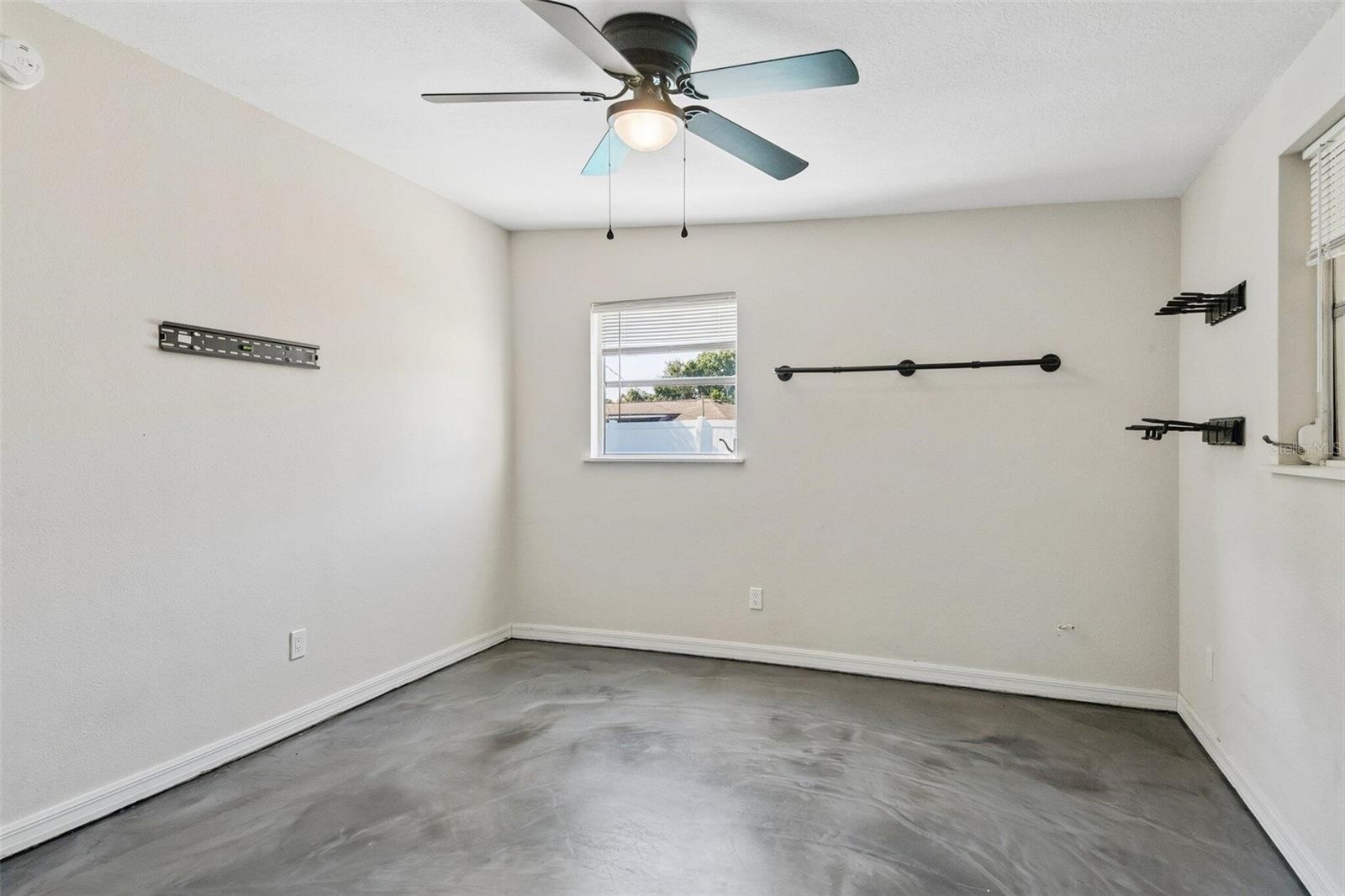 BAYSHORE GARDENS SEC 9B - Residential