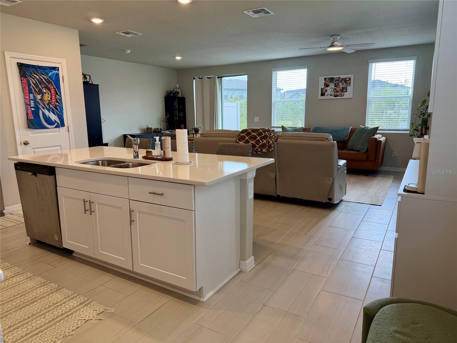 TOWNS/WATERGRASS - Residential Lease
