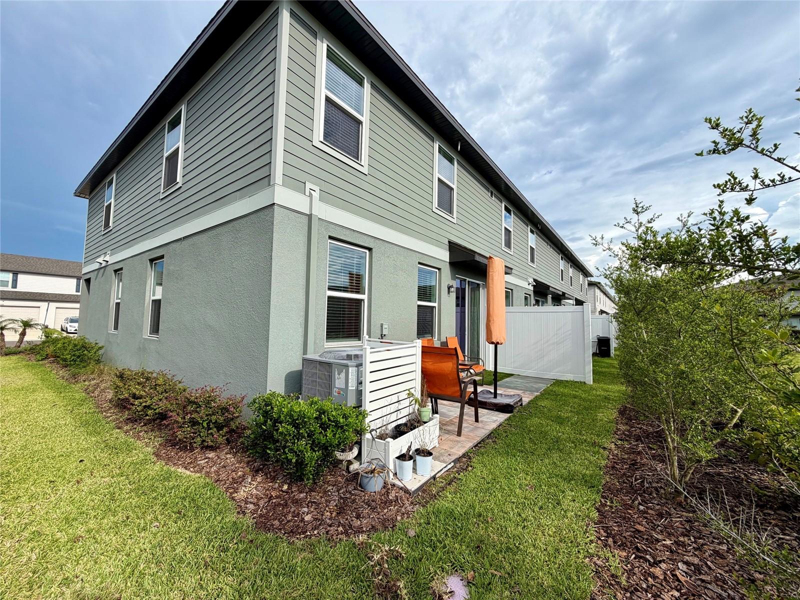 TOWNS/WATERGRASS - Residential Lease