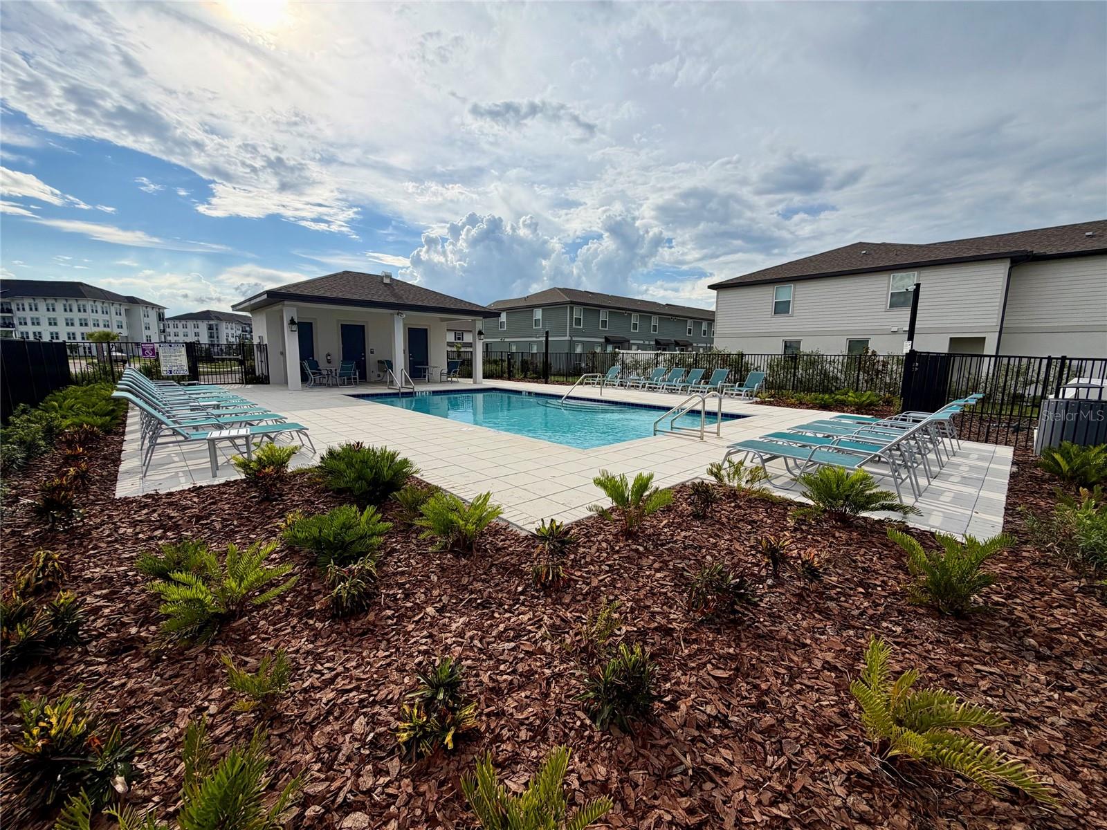 TOWNS/WATERGRASS - Residential Lease