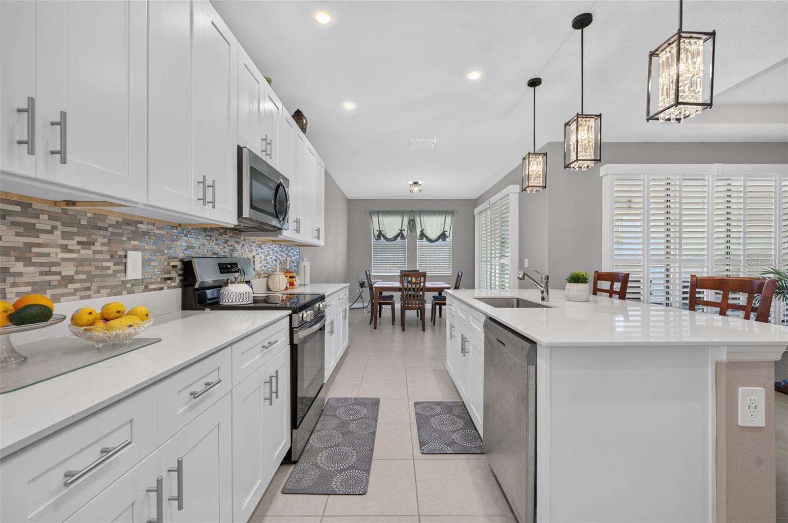 BRONSONS RDG REP - Residential