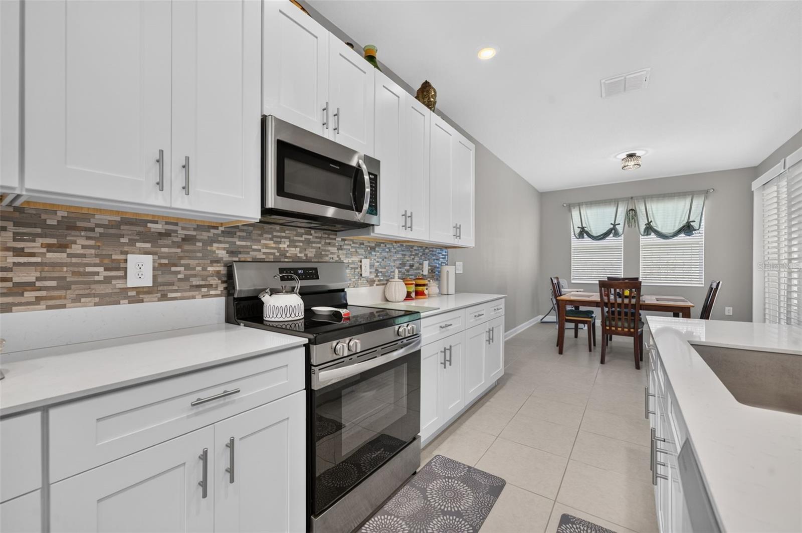 BRONSONS RDG REP - Residential