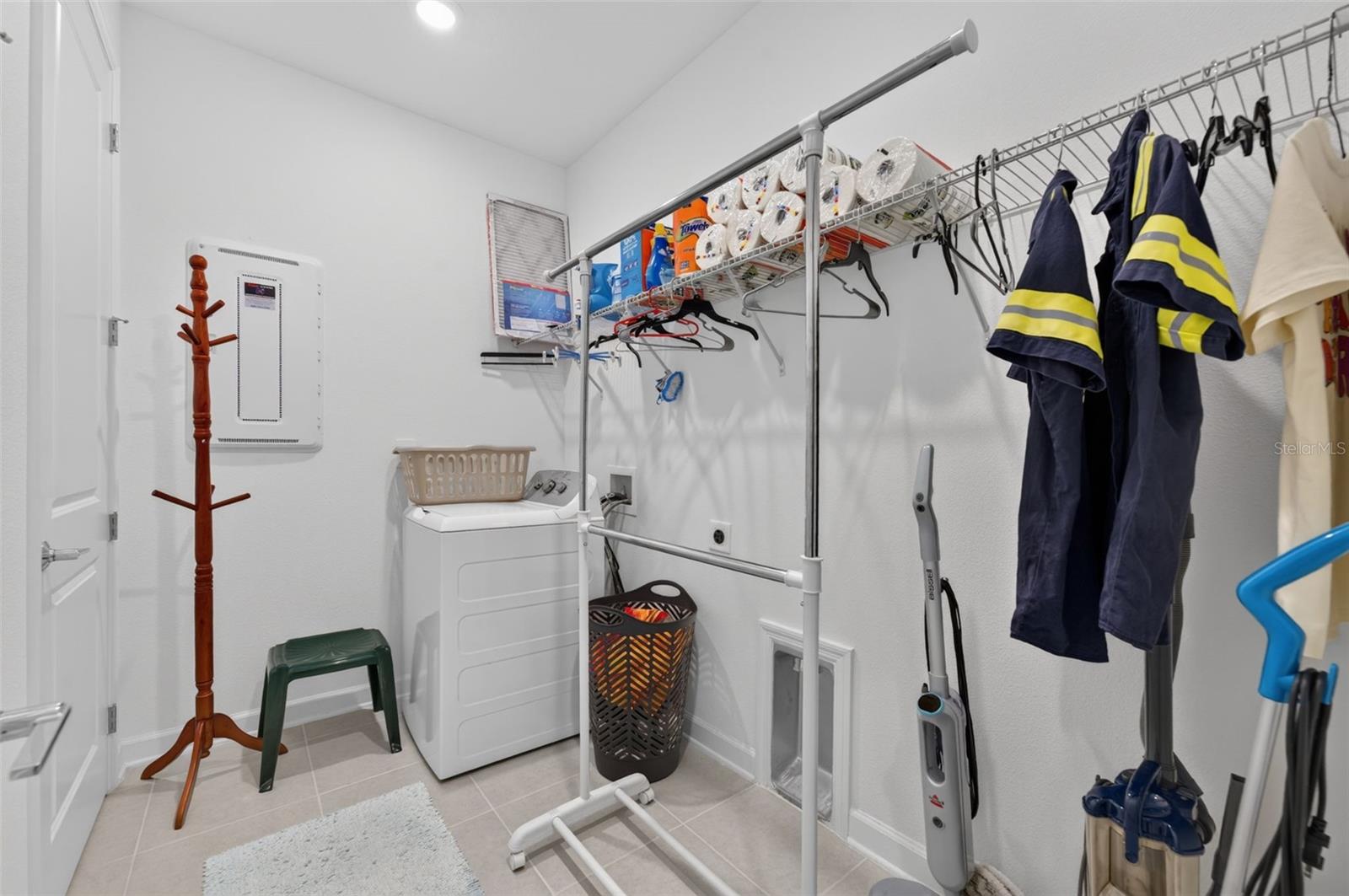 BRONSONS RDG REP - Residential