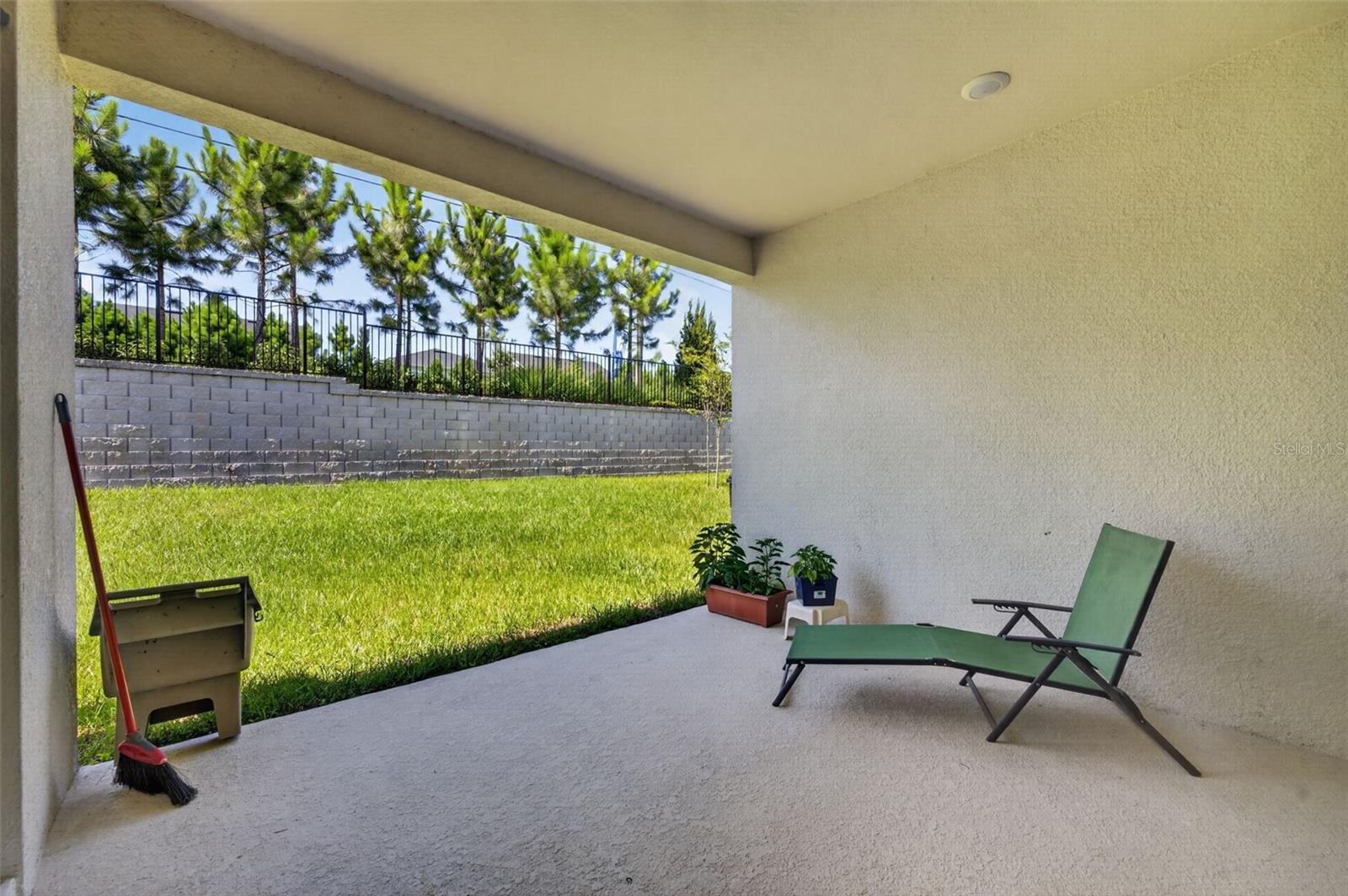 BRONSONS RDG REP - Residential