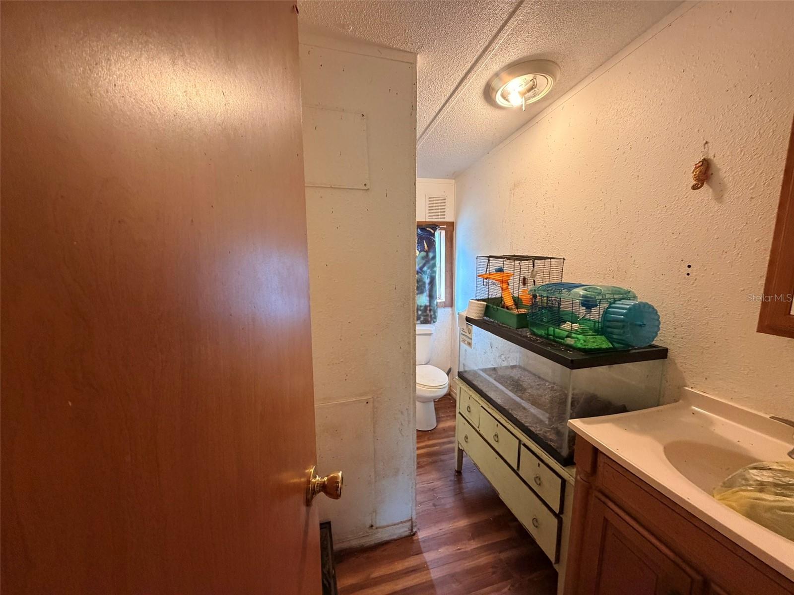 FRST LAKE - Residential