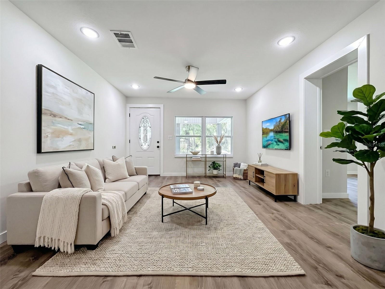 CRYSTAL PARK - Residential
