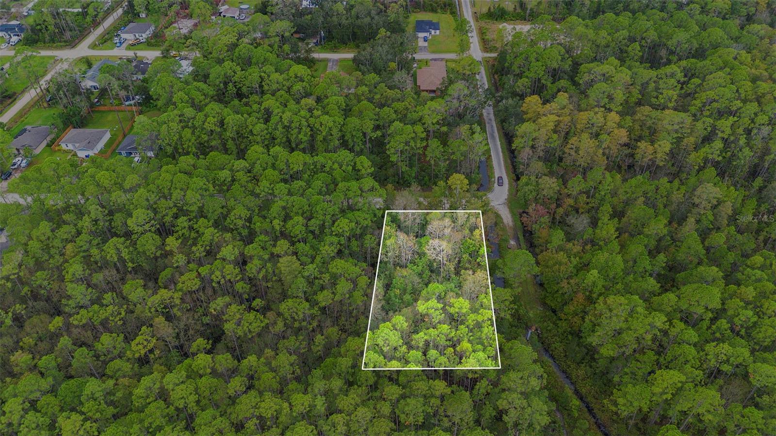 DAYTONA PARK ESTATES SEC F - Land