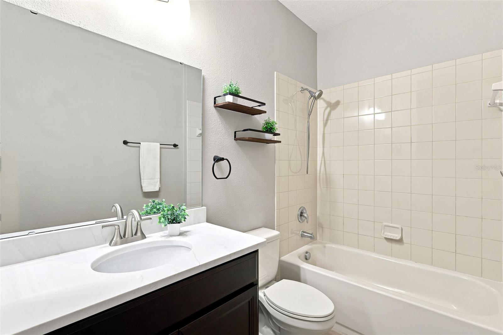 SADDLEBROOK - Residential