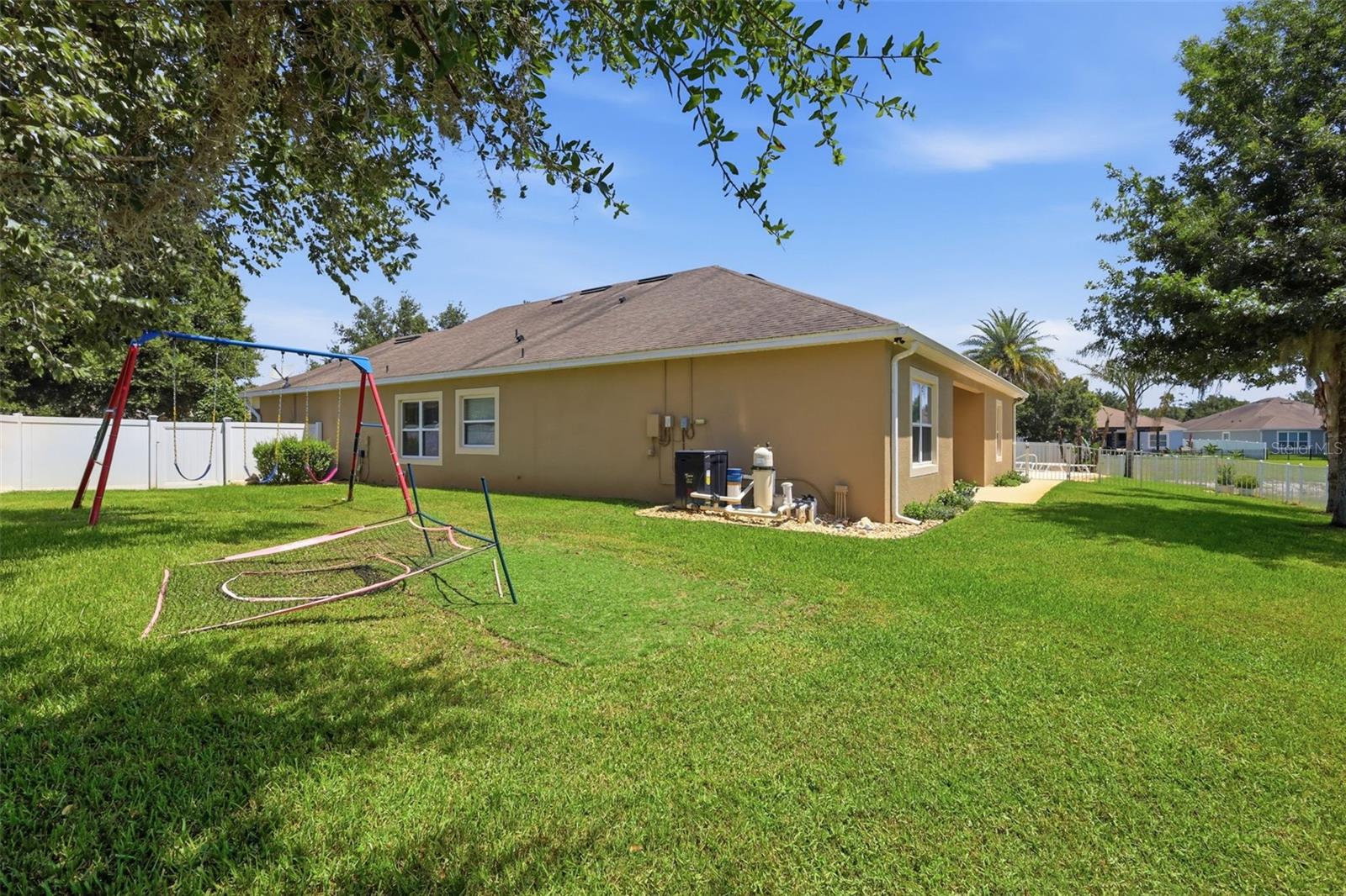 SADDLEBROOK - Residential
