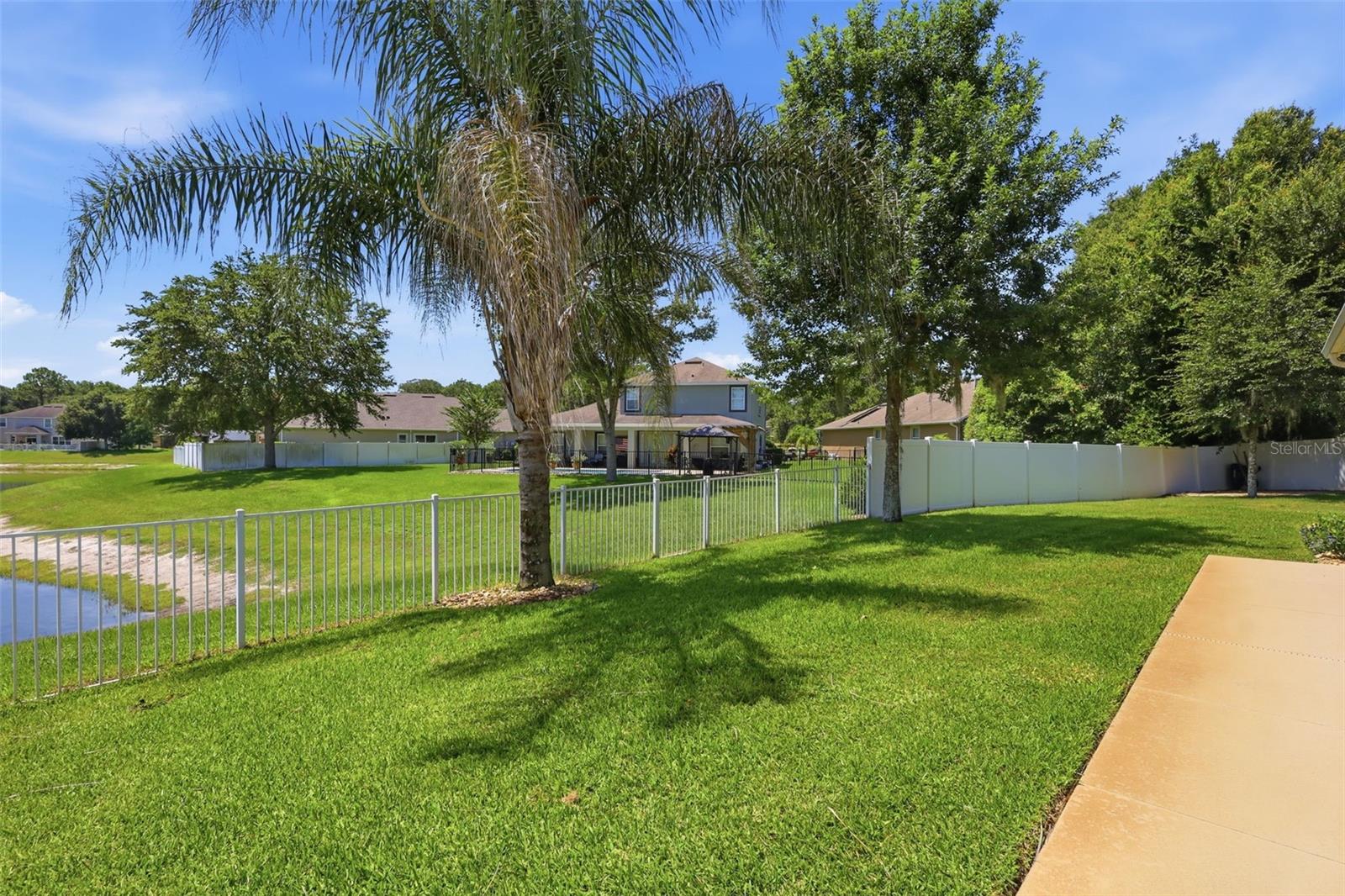 SADDLEBROOK - Residential
