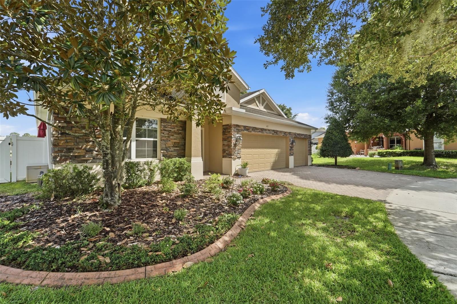 SADDLEBROOK - Residential