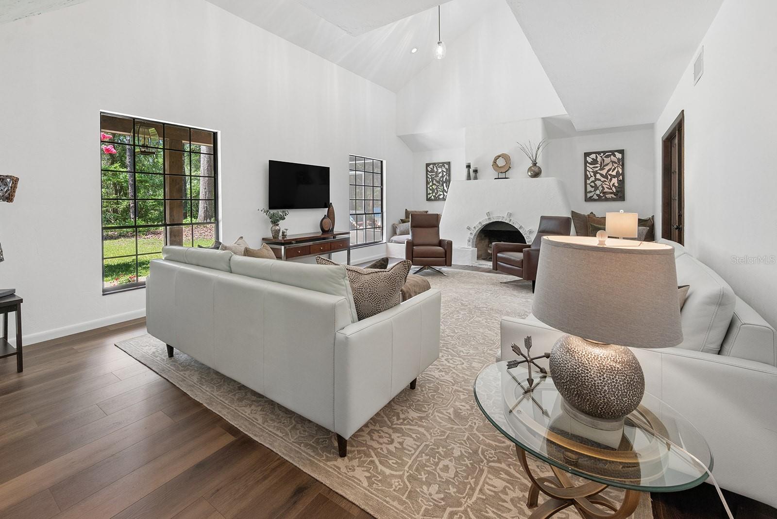 HUNT ESTATES - Residential