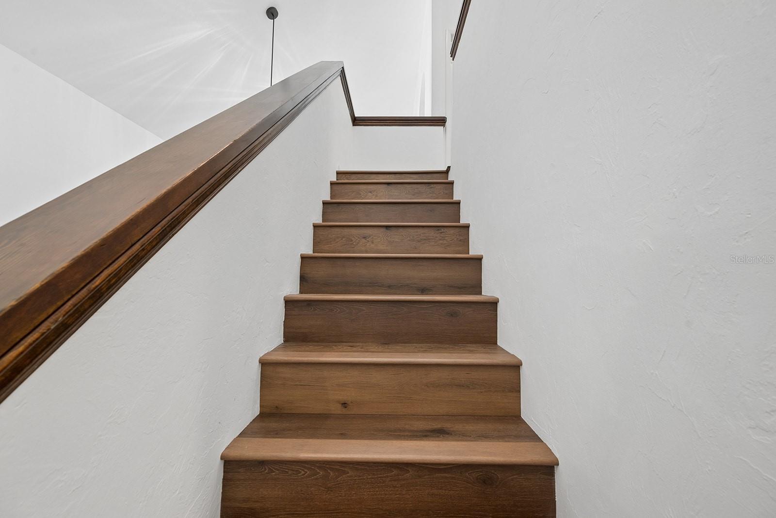 HUNT ESTATES - Residential