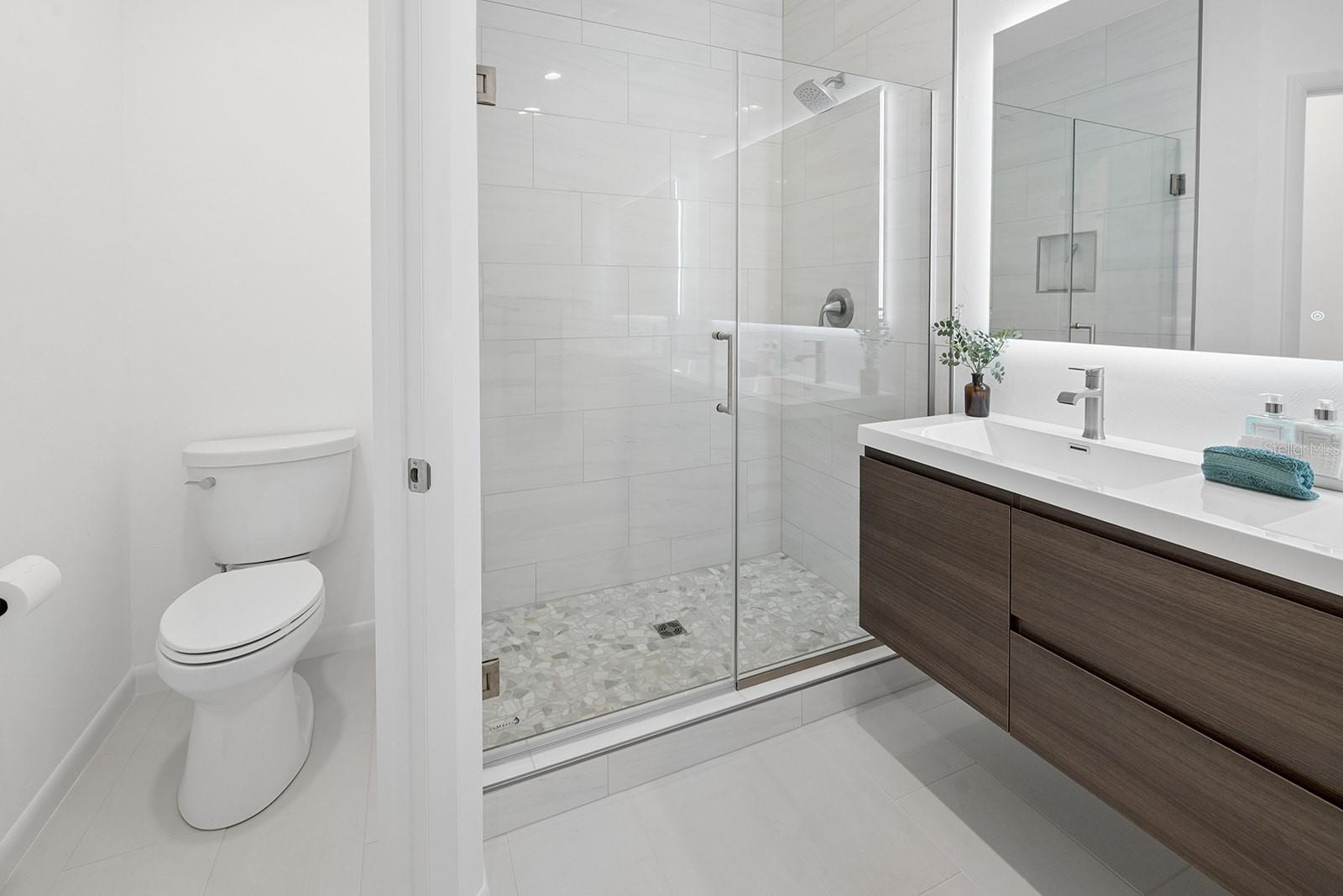 HUNT ESTATES - Residential