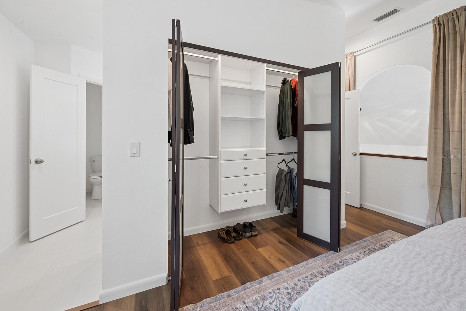 HUNT ESTATES - Residential