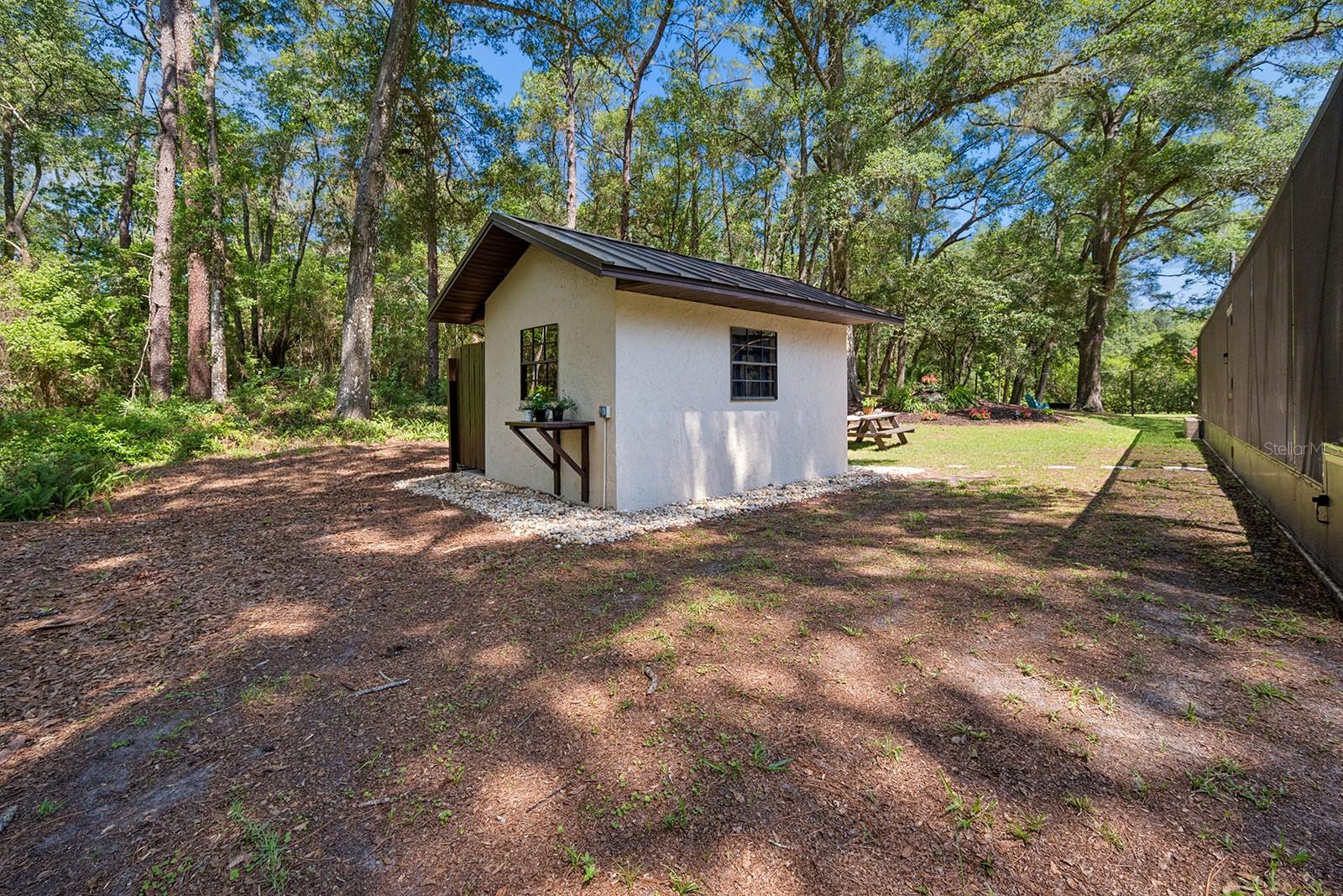 HUNT ESTATES - Residential