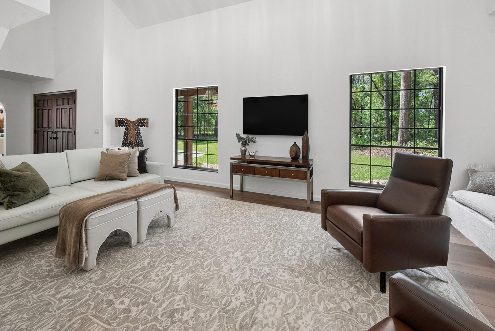 HUNT ESTATES - Residential