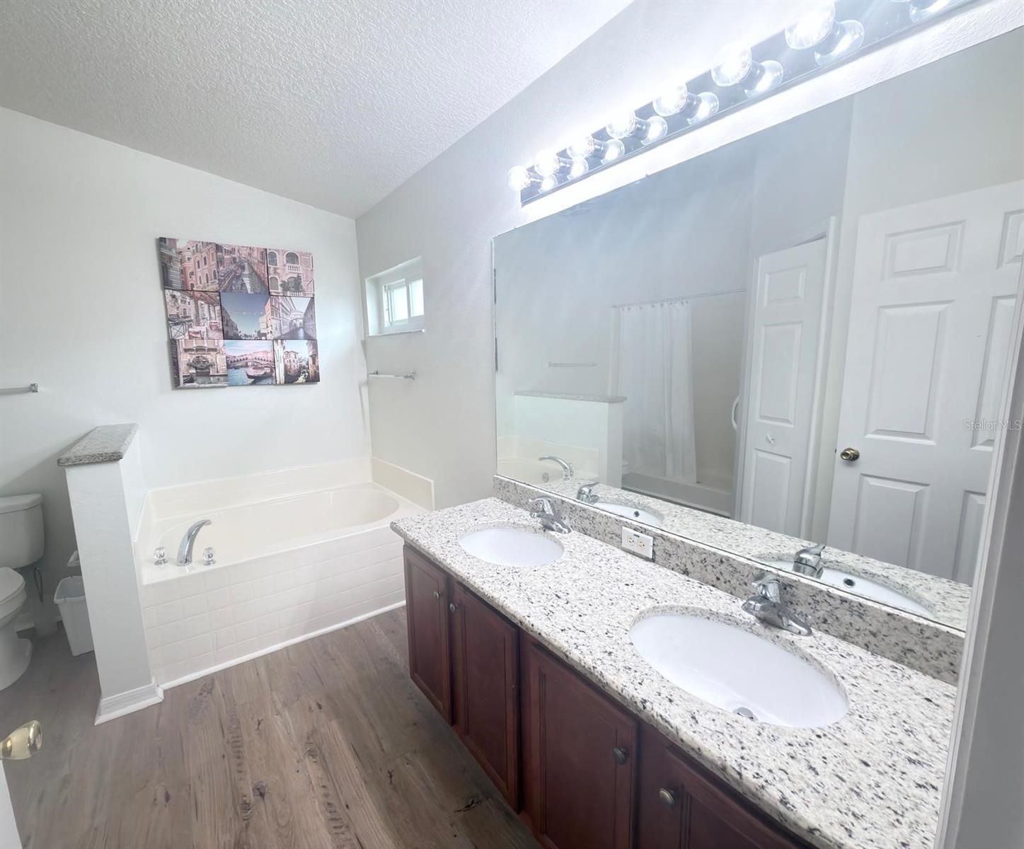 HEATHER HILL PH 02 - Residential Lease