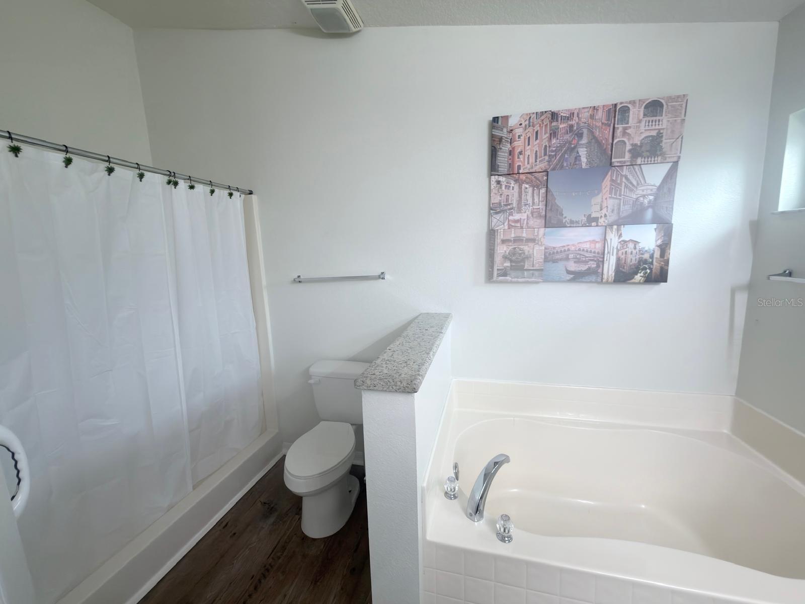 HEATHER HILL PH 02 - Residential Lease