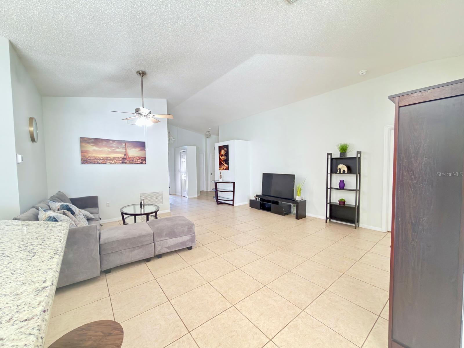HEATHER HILL PH 02 - Residential Lease