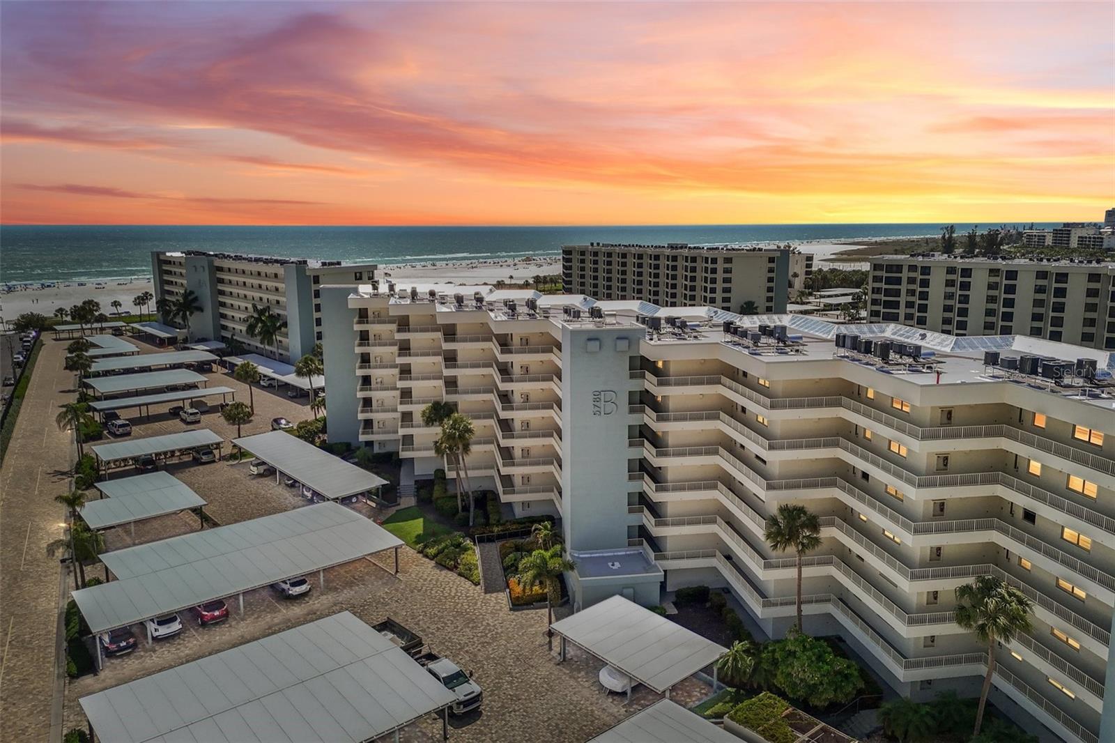 UNIT 407 BLDG B GULF & BAY CLUB - Residential