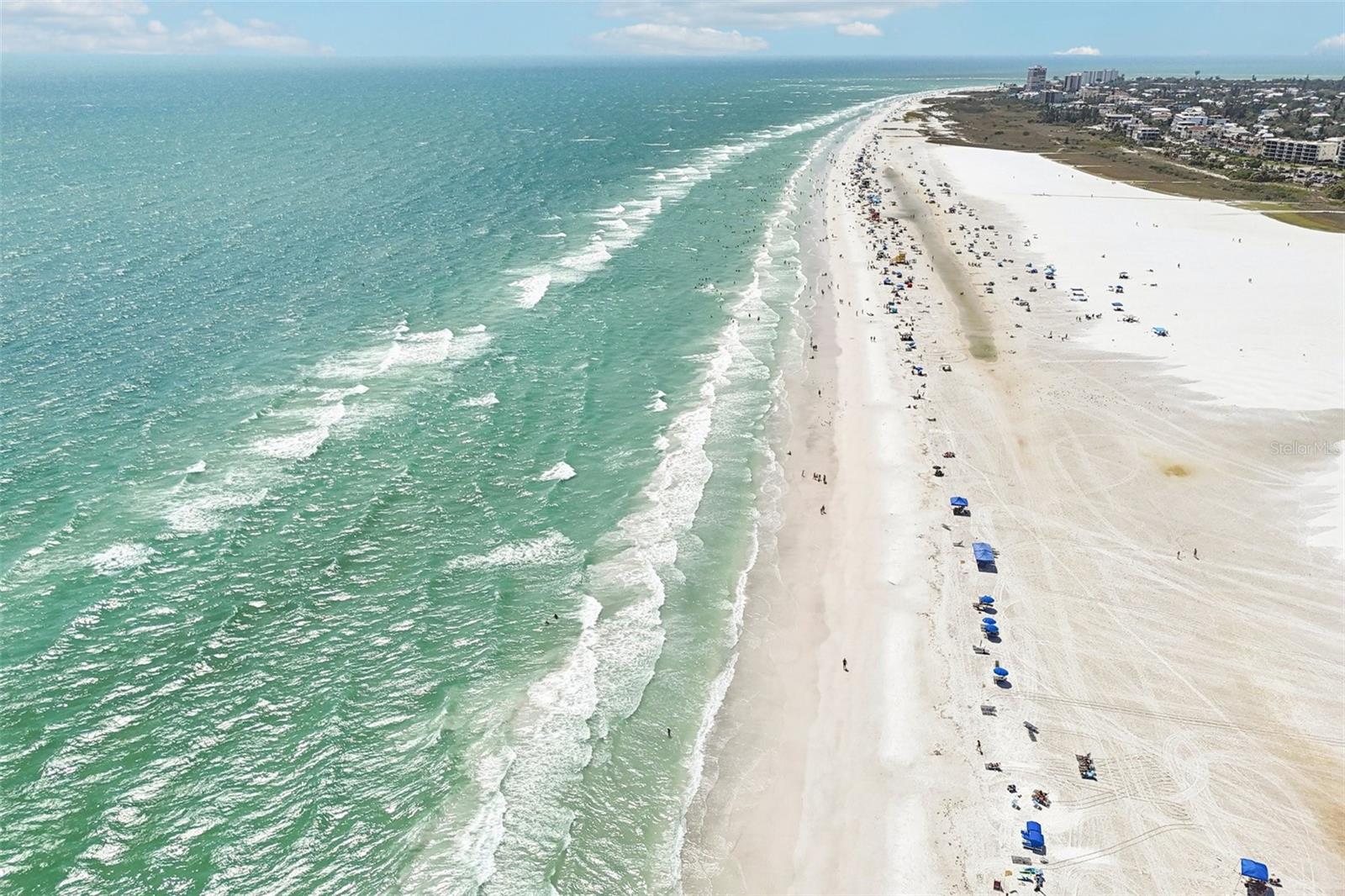 UNIT 407 BLDG B GULF & BAY CLUB - Residential