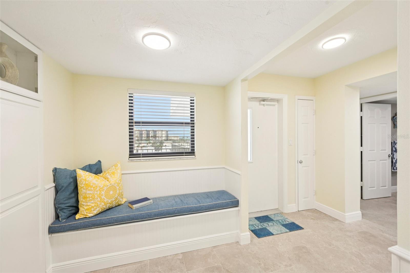 UNIT 407 BLDG B GULF & BAY CLUB - Residential