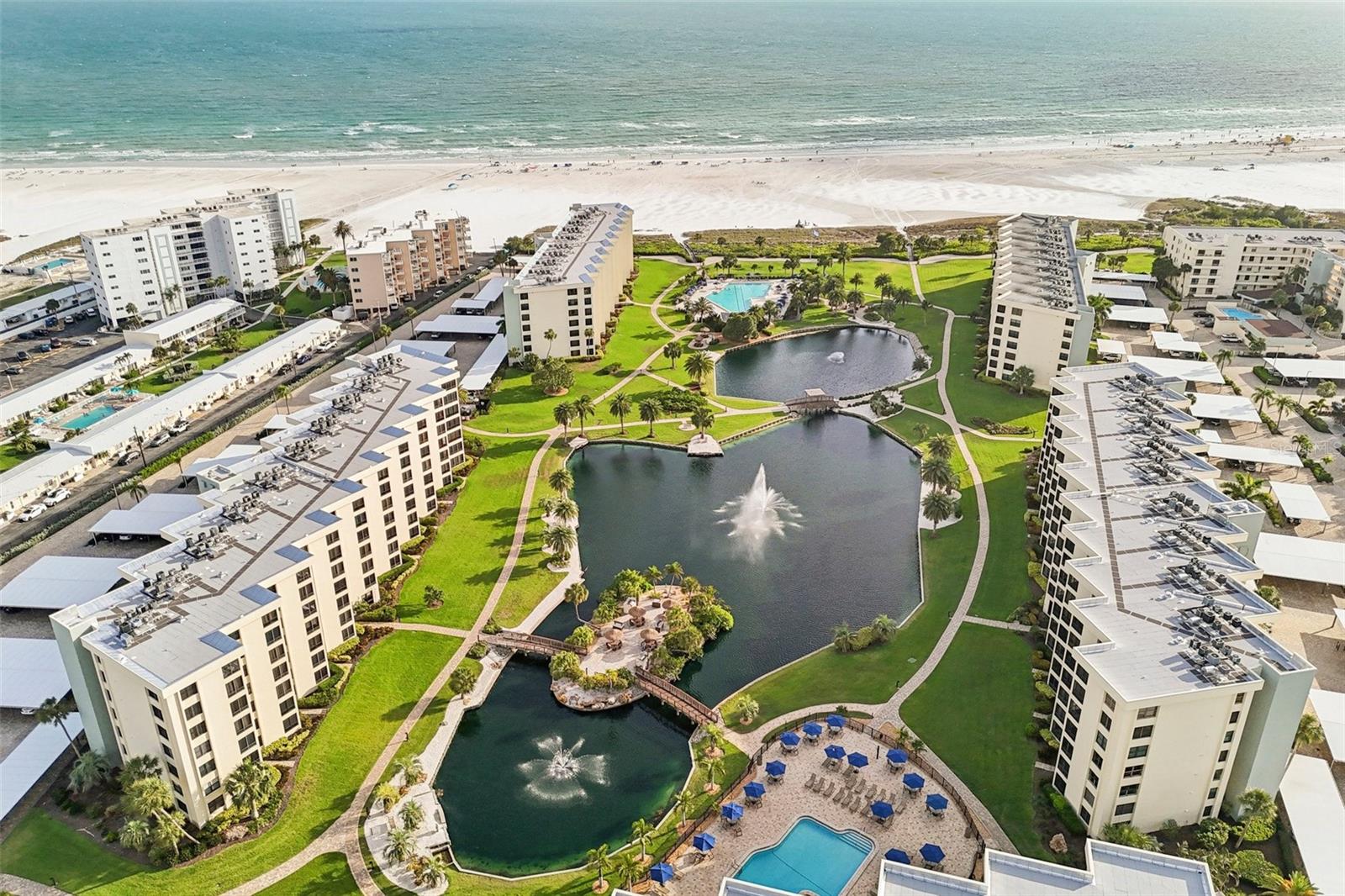 UNIT 407 BLDG B GULF & BAY CLUB - Residential