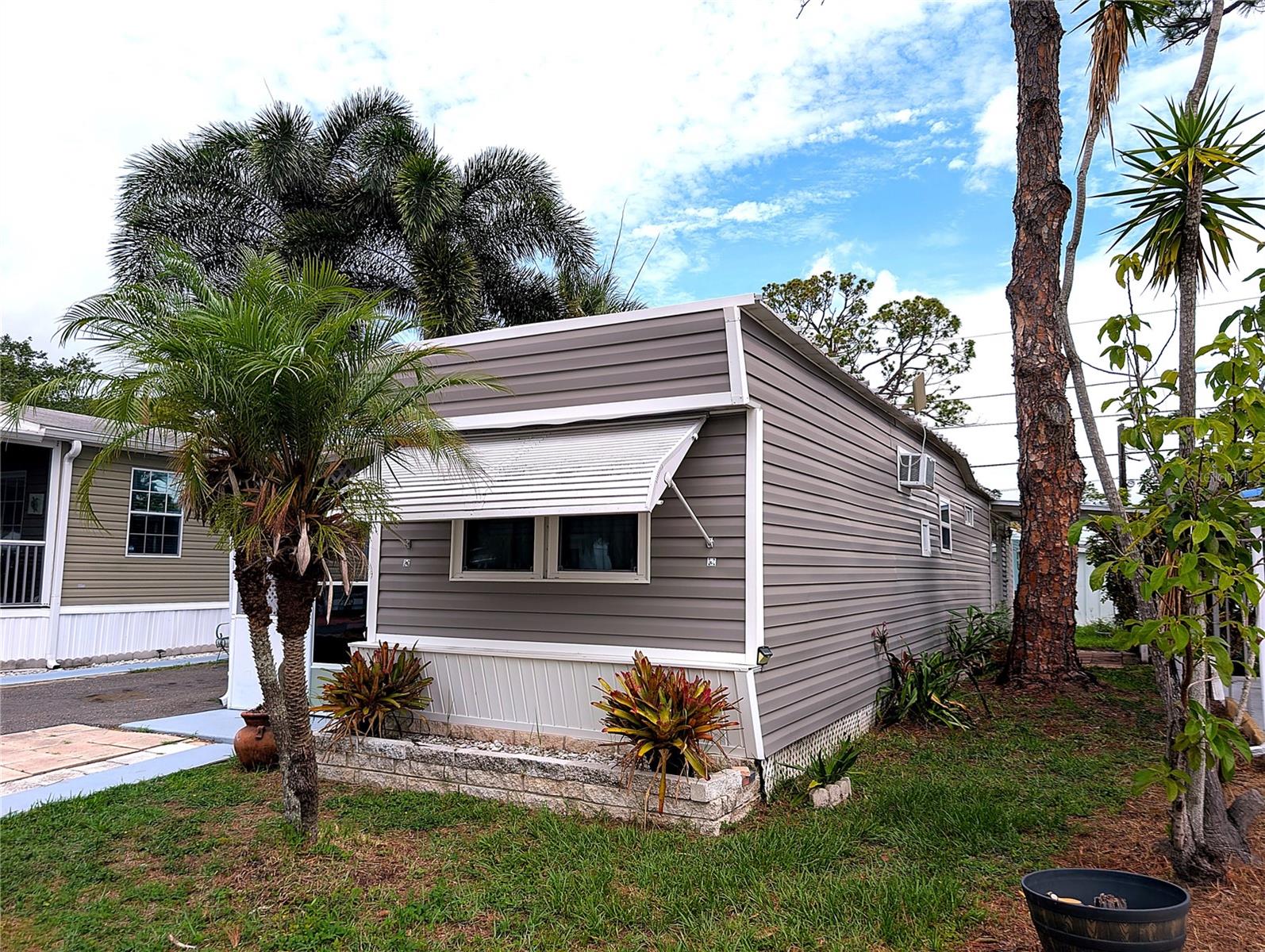 MELODY GARDENS MOBILE HOME PARK UNREC - Residential