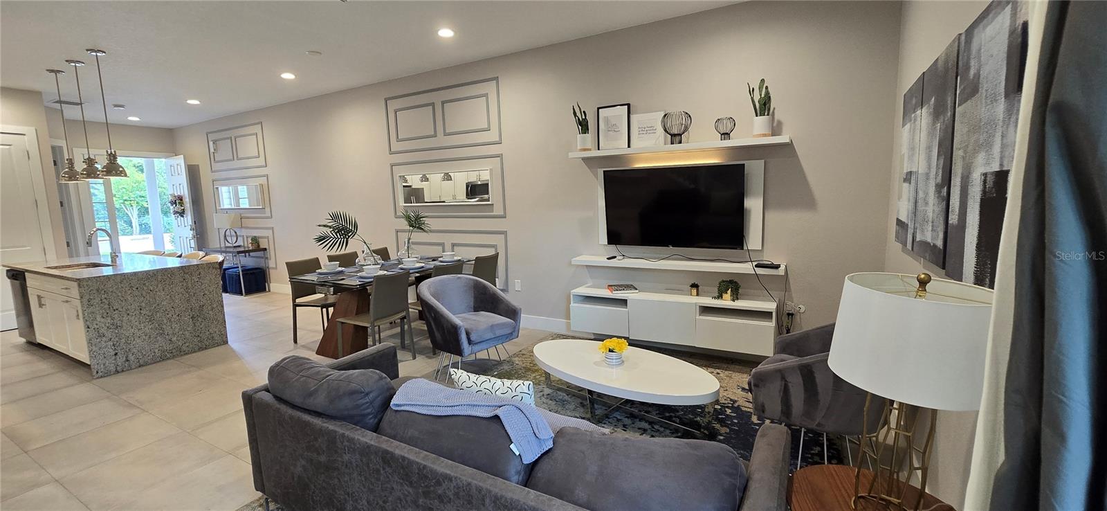 SUMMERVILLE RESORT - Residential Lease