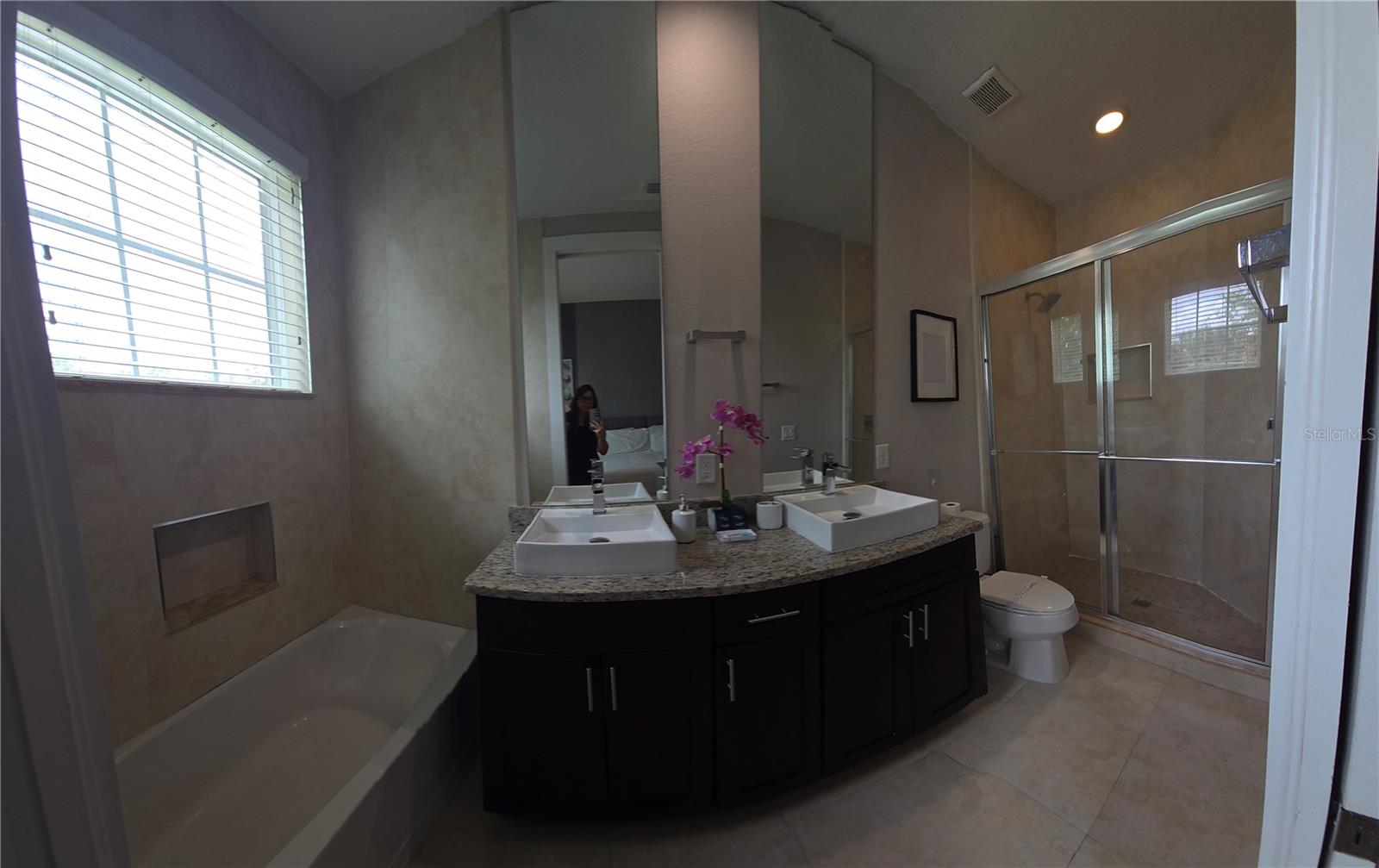 SUMMERVILLE RESORT - Residential Lease